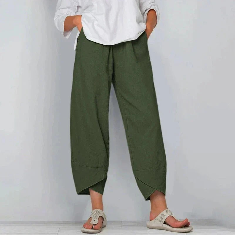 Comfortable Women's Loose Fit Crop Pants with Elastic Waist