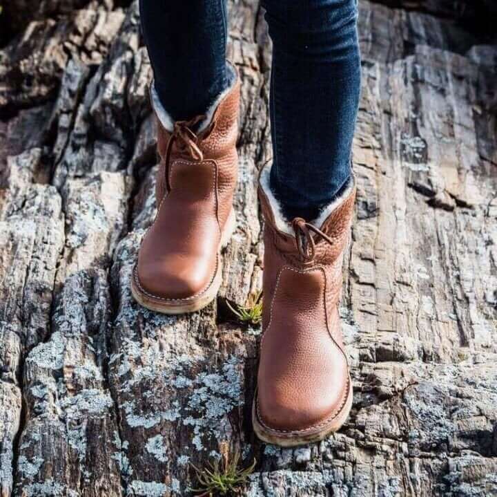 Warm Insulated Leather Snow Boots for Women