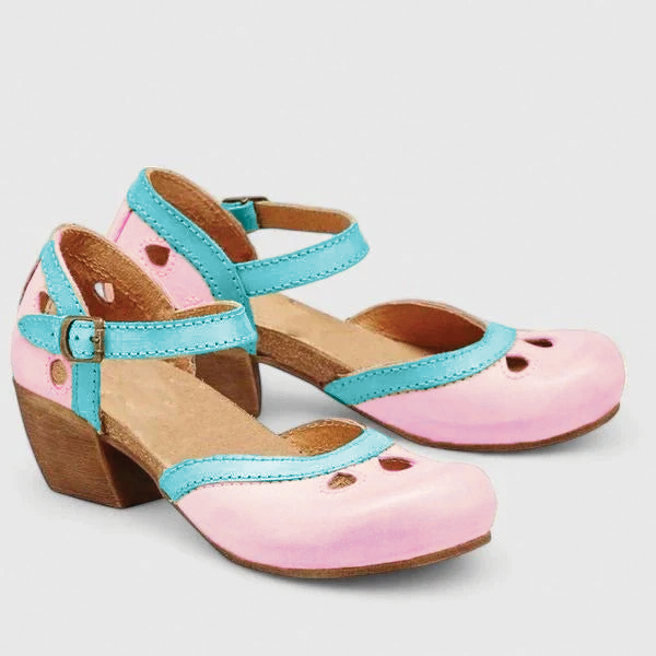 Classic Women's Flat Shoes - Nocini