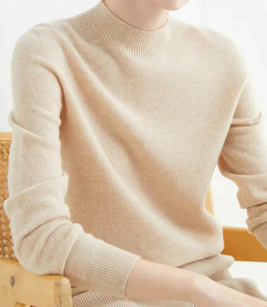 Soft Women's Oversized Long Sleeve Sweater