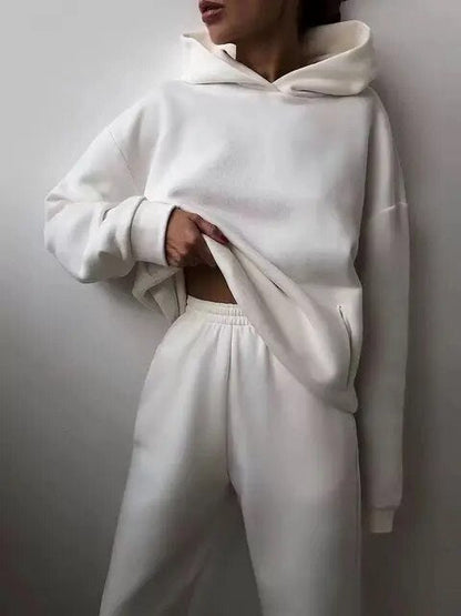 Cozy Women's Fleece Hoodie and Sweatpant Set