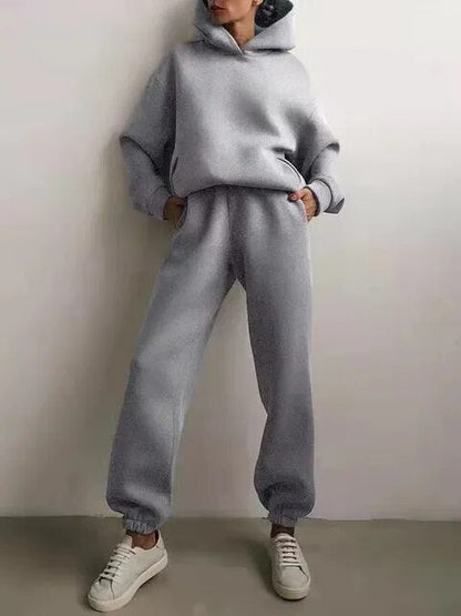 Cozy Women's Fleece Hoodie and Sweatpant Set