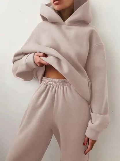 Cozy Women's Fleece Hoodie and Sweatpant Set