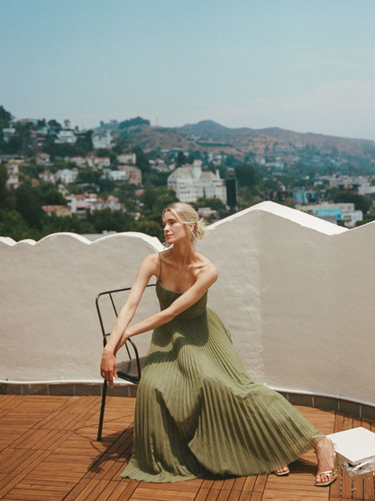 Elegant Flowy Long Maxi Dress