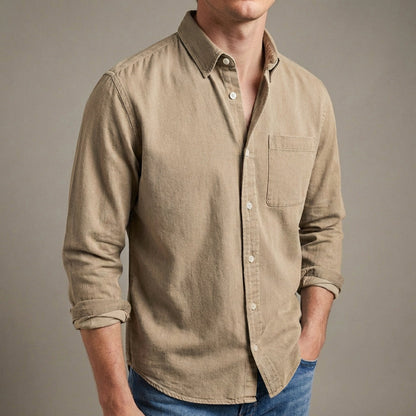 Slim Fit Dress Shirt with Traditional Collar and Chest Pocket