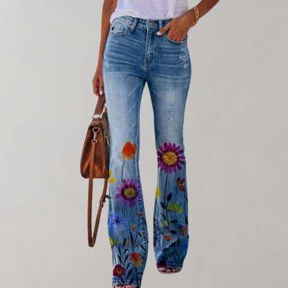 Fashionable Slim Fit Jeans for Ladies - Olytrend