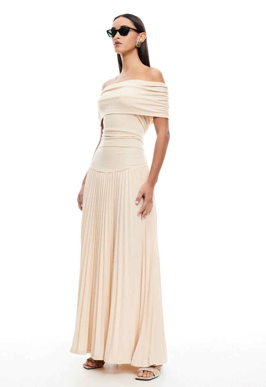 Lightweight Maxi Dress for Easy Summer Fashion