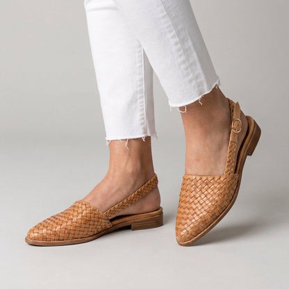Elegant Woven Vegan Pointed Flat Shoes