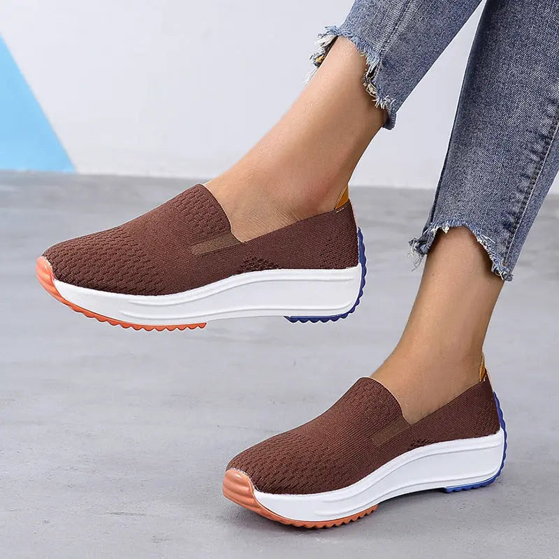 Comfortable Women's Slip-On Sneakers with Arch Support - Nocini