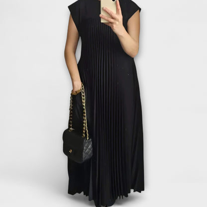 Elegant Folded Dress for All Events