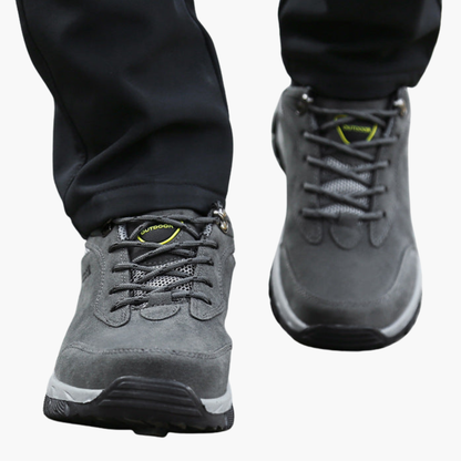 Trekking Shoes for Men with Laces and Grip Soles