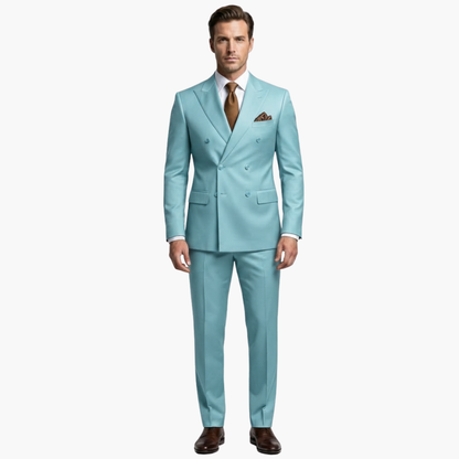 Classic 2 Piece Suit with Peak Lapels and Buttons