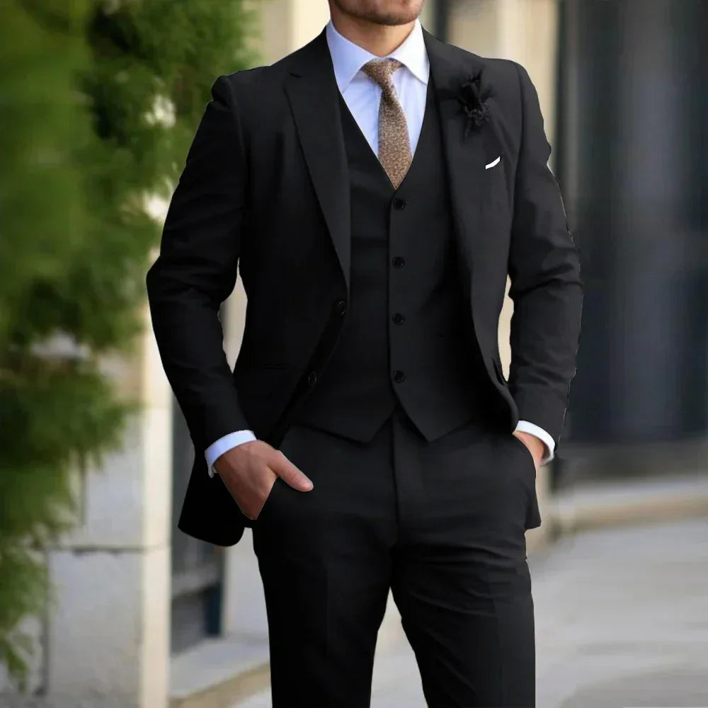 Classic 3-Piece Mens Suit – Stylish Formal Wear