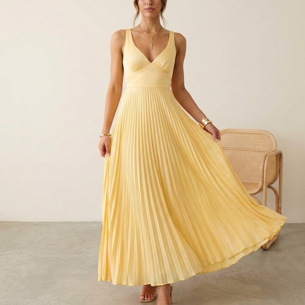 Flowy Maxi Dress with Ruffled Front and Elegant Design - Nocini