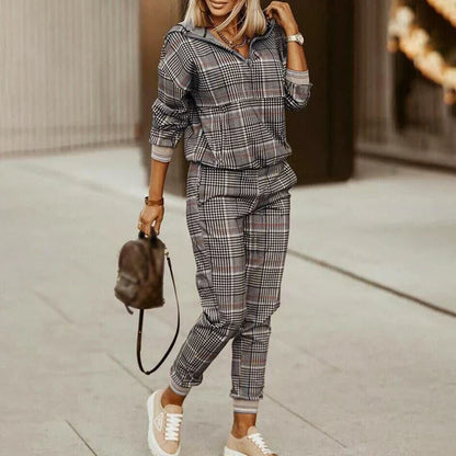 Comfy Women's Tracksuit Set