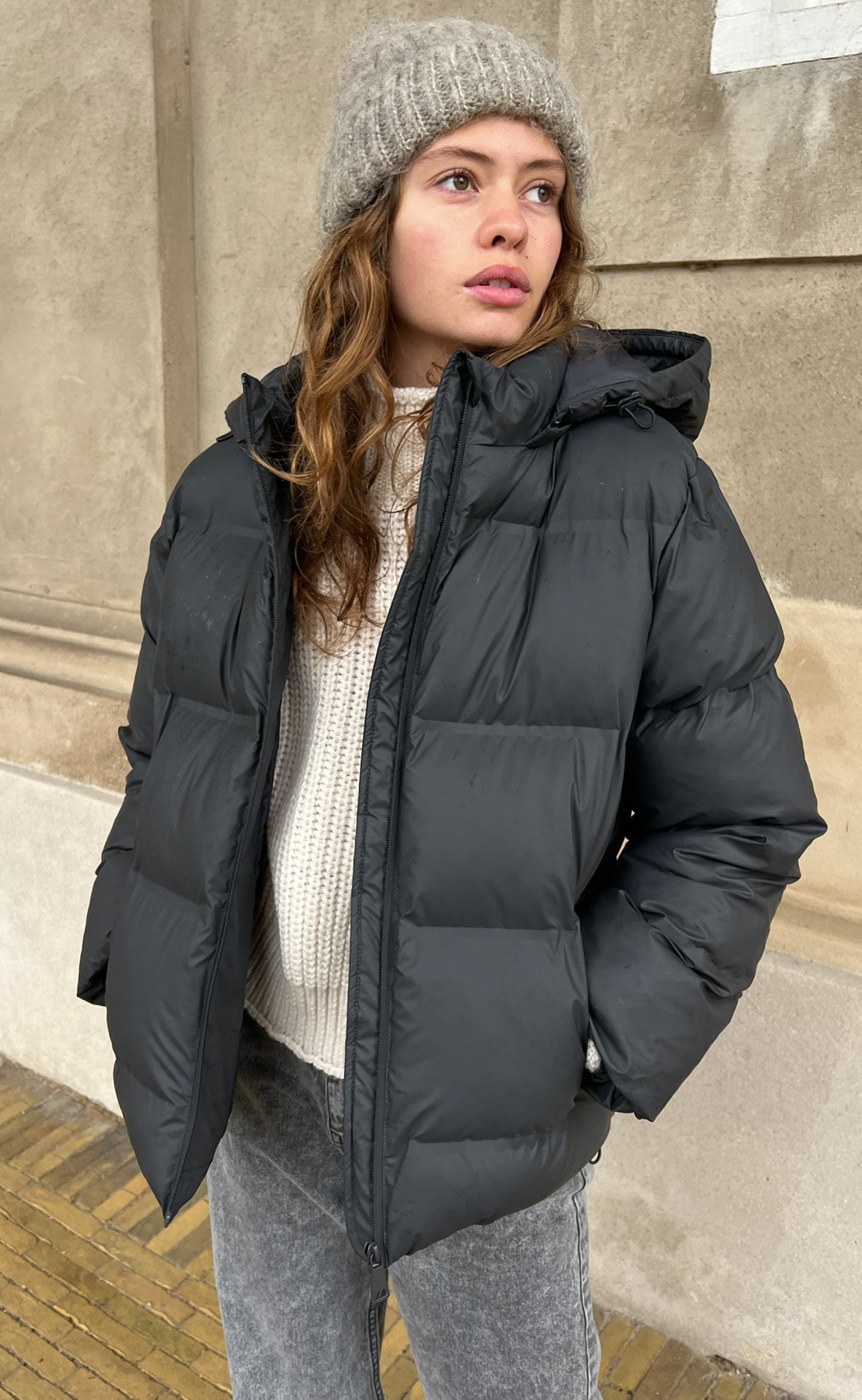 Warm Women's Down Puffer Coat - Nocini