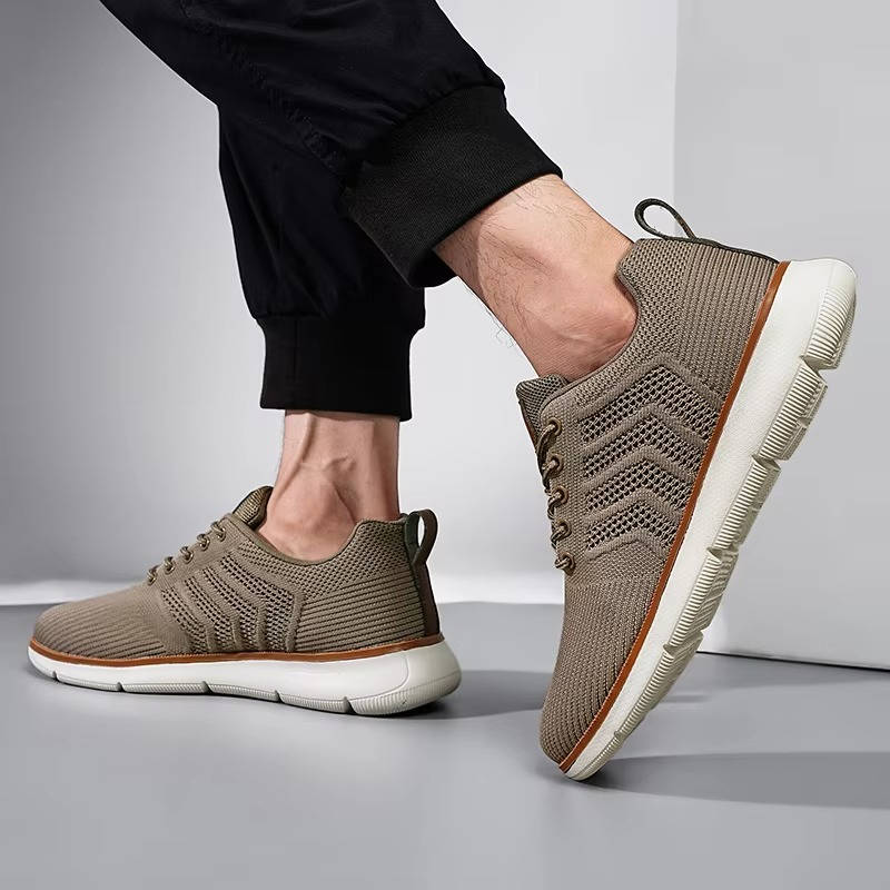 Lightweight Airy Running Shoes