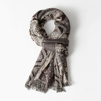 Soft Woven Scarf with Classic Pattern