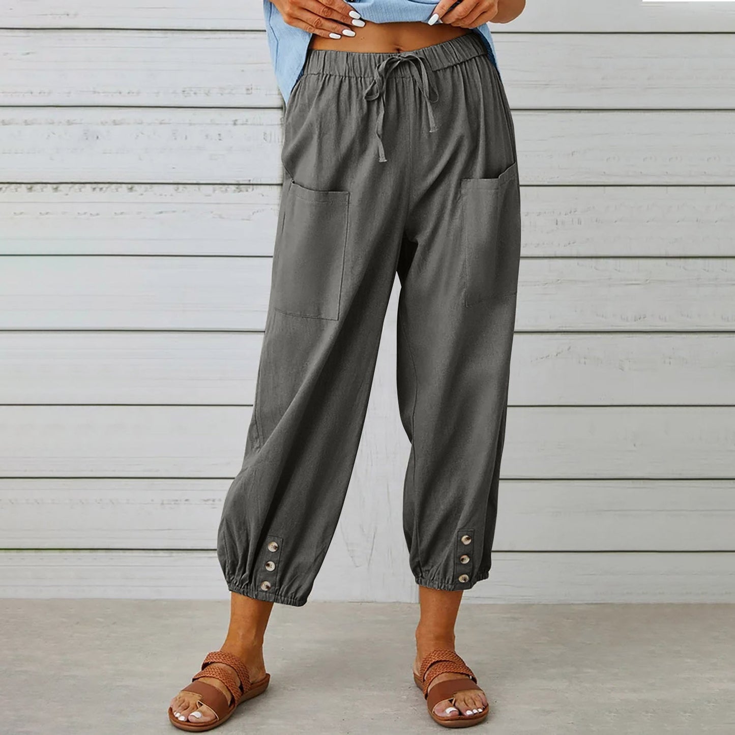 Comfortable Women's Crop Pants with Elastic Waistband