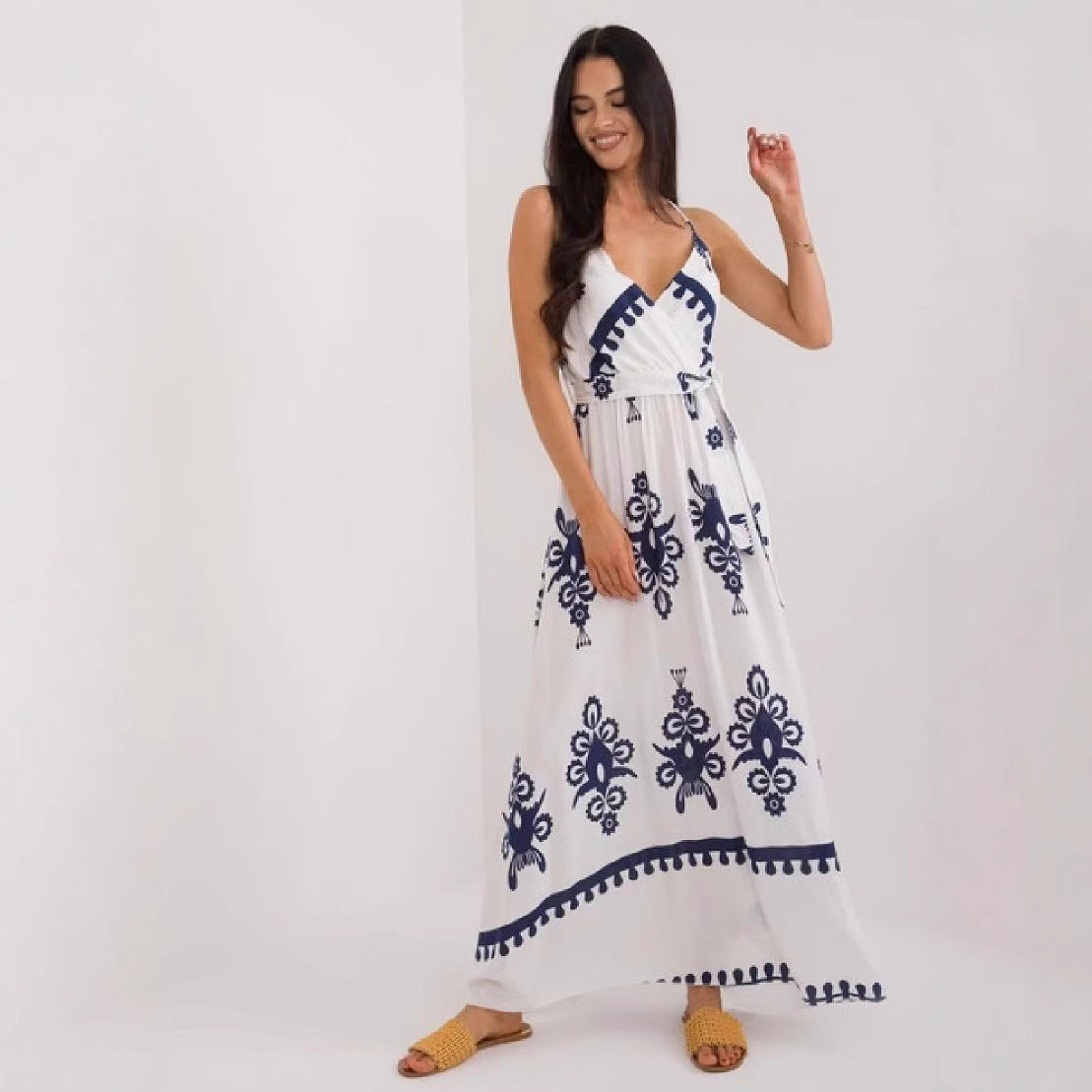 Flowy Summer Dress with V Neck and Adjustable Belt