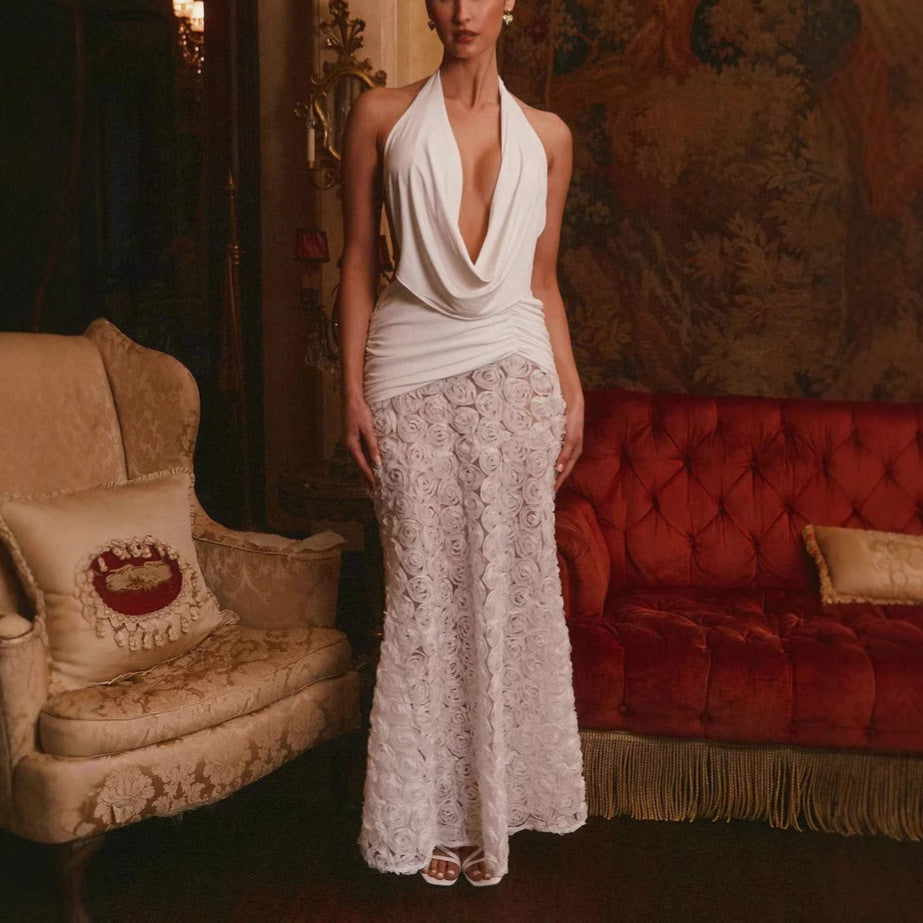 Elegant Ladies Evening Gown with Floral Details - Nocini