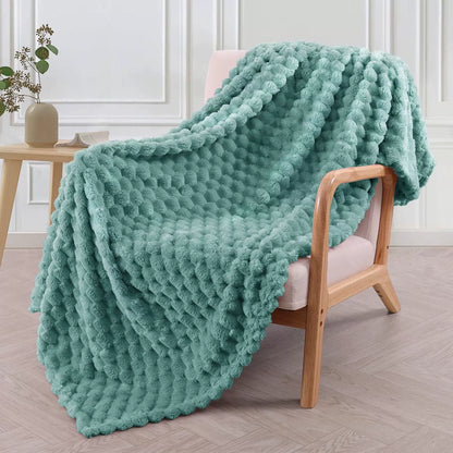 Soft Plush Fleece Throw Blanket With Bubble Pattern