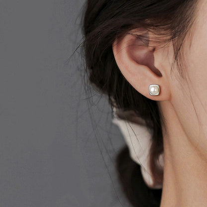 Real Freshwater Pearl Stud Earrings