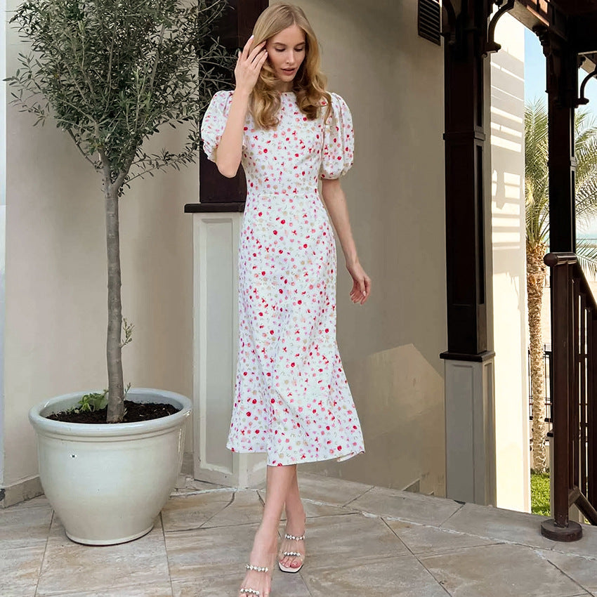 Women's Floral Midi Dress with Fitted Waist and Puff Sleeves