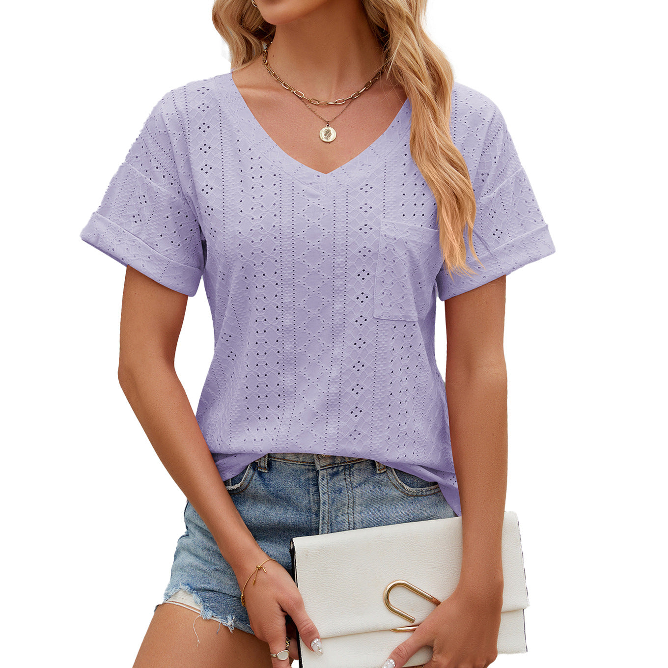 Comfy V-Neck Women's Tee with Bright Floral Pattern - Nocini