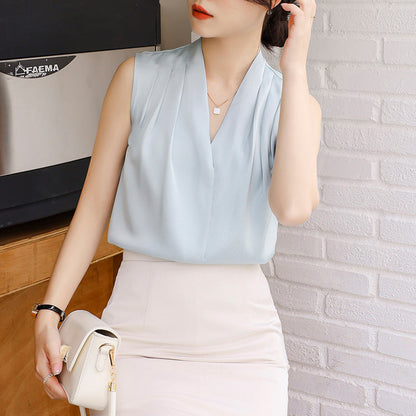Floral Relaxed Fit Women's Blouse