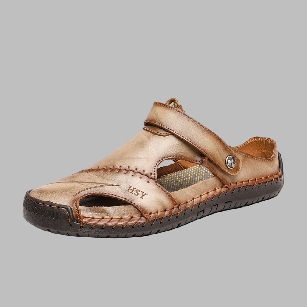 Relaxed Fit Leather Sandals for Warm Weather