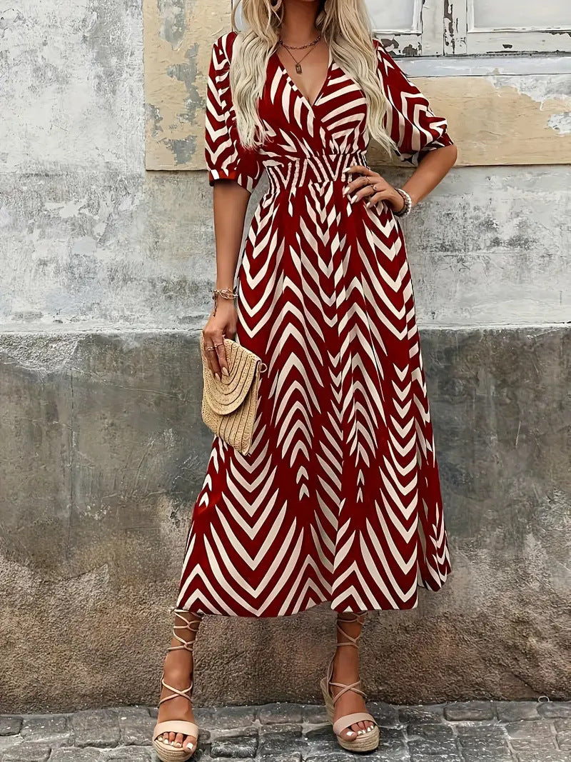 Casual Fit Floral Midi Dress with V Neck and Belt