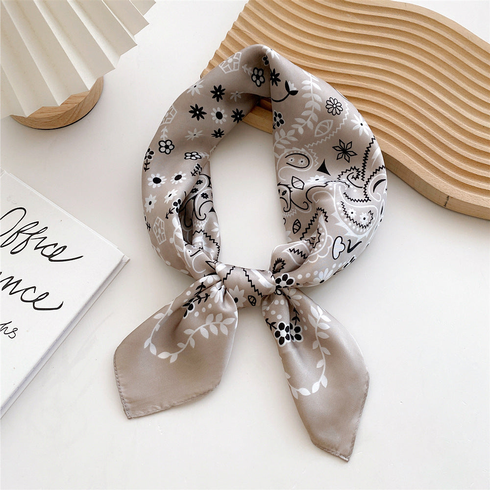 Luxurious Silk Patterned Scarf