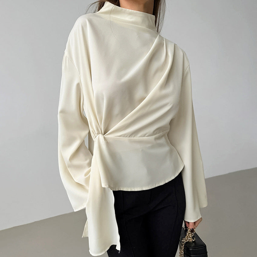 Feminine Chiffon Blouse with Flowy Long Sleeves