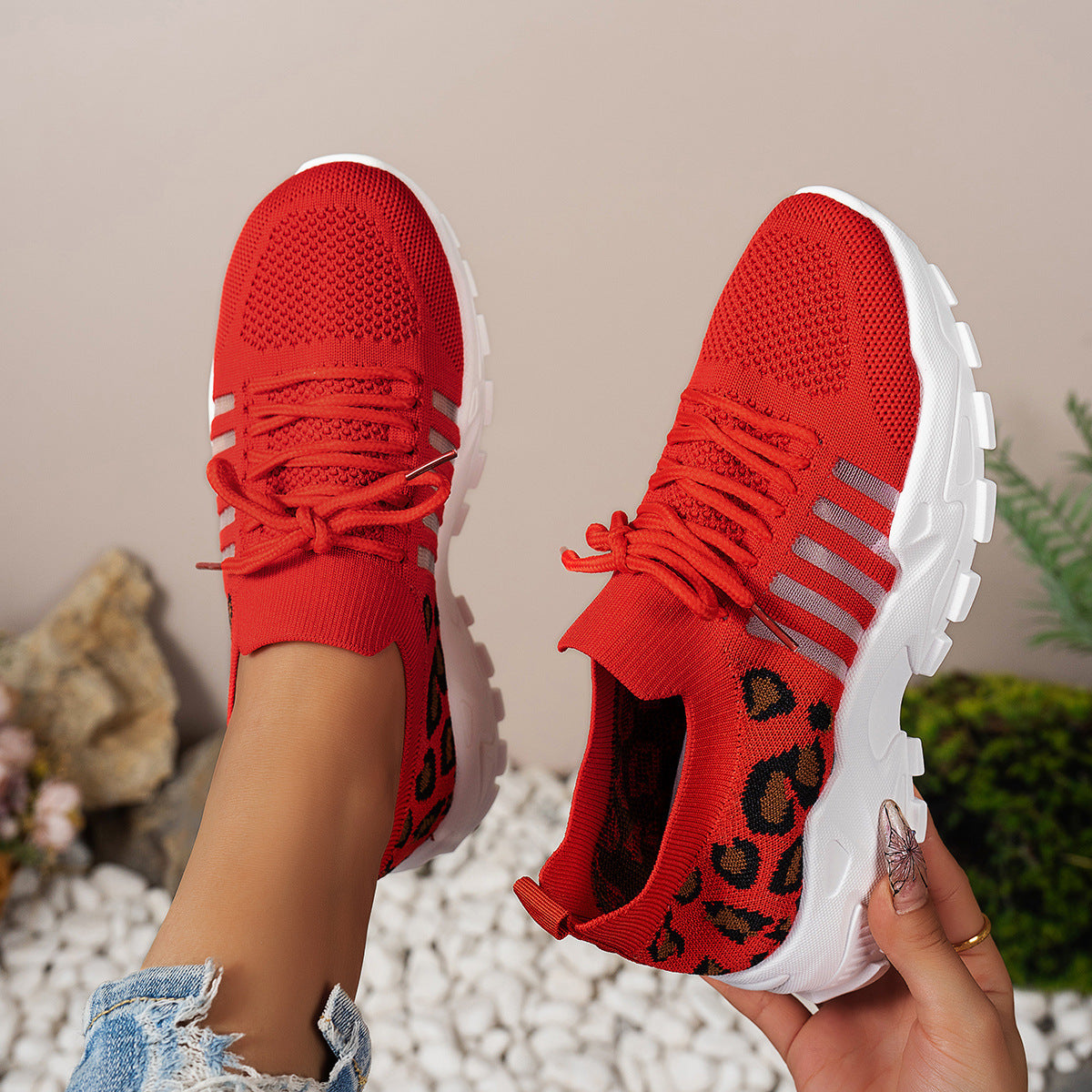 Women's Leopard Print Low Top Sneakers