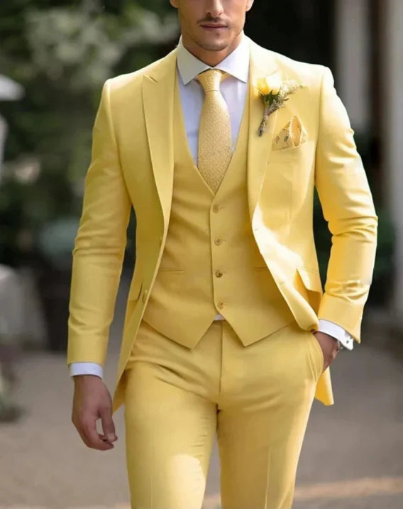 Classic Fit Men's 3 Piece Suit - Nocini