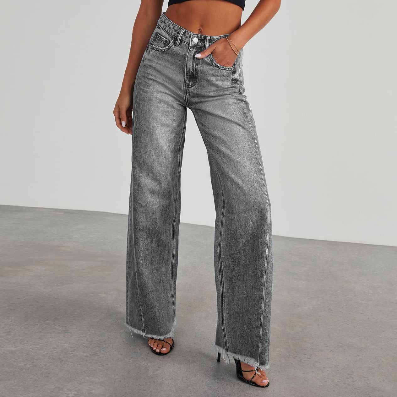 Women's Loose Fit Dark Denim Jeans - Nocini