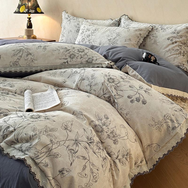 Elegant Flower Pattern Soft Bed Sheets Set