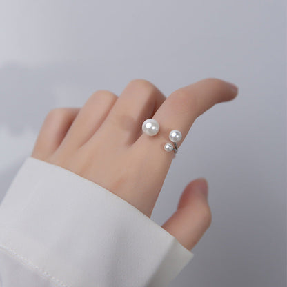 Simple 3 Pearl Adjustable Ring