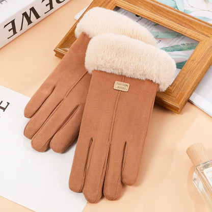 Warm Fitted Winter Gloves with Suede Finish