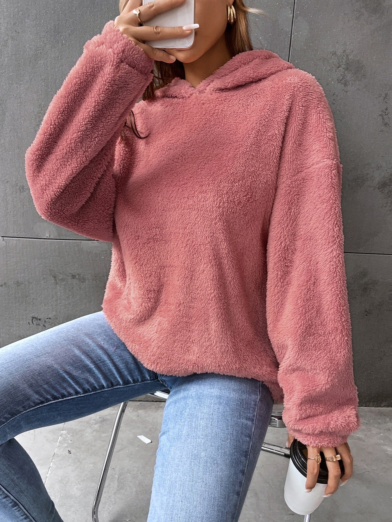 Cozy Women's Fleece Sweatshirt with Long Sleeves