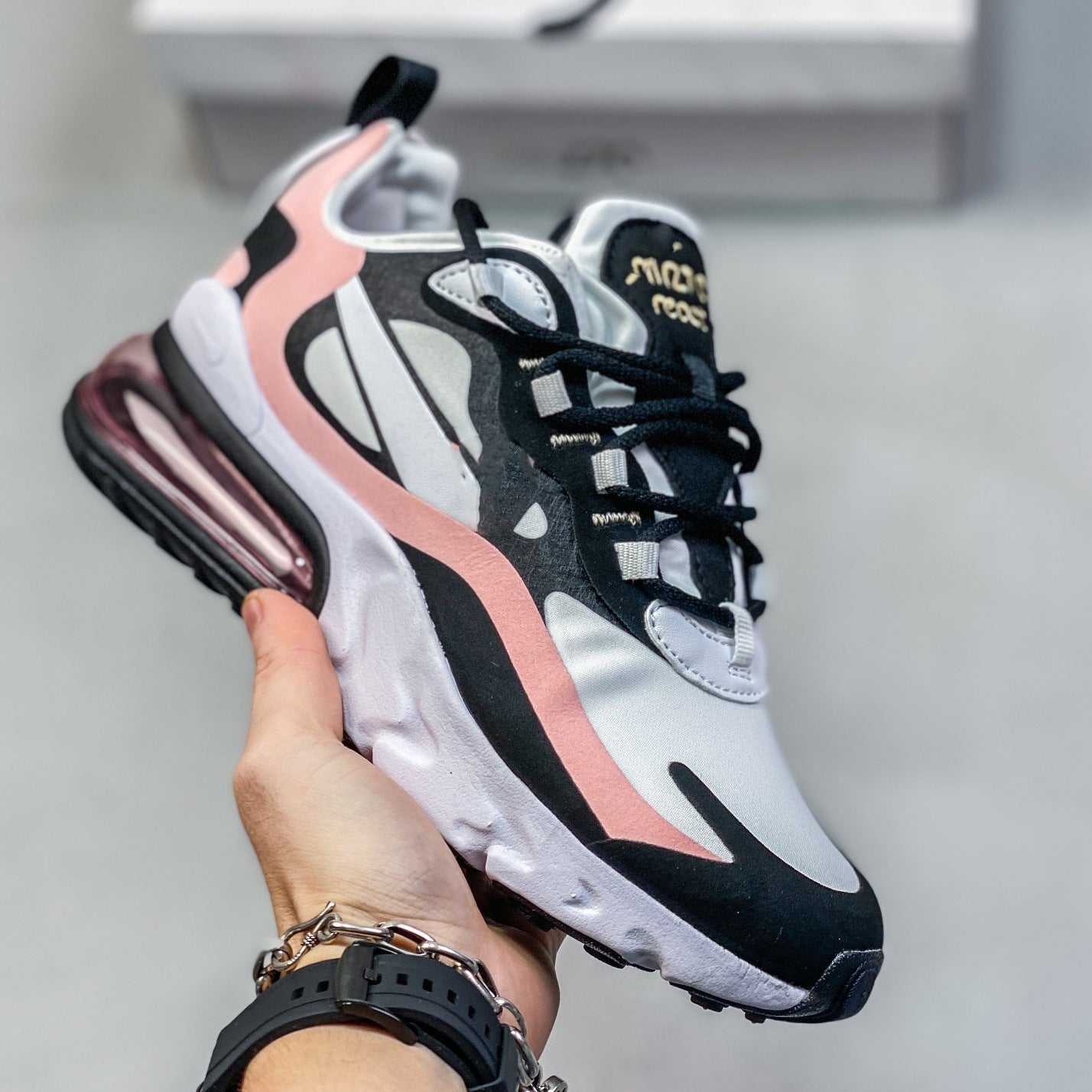 Stylish Women's Running Shoes - Comfortable Sports Sneakers - Nocini