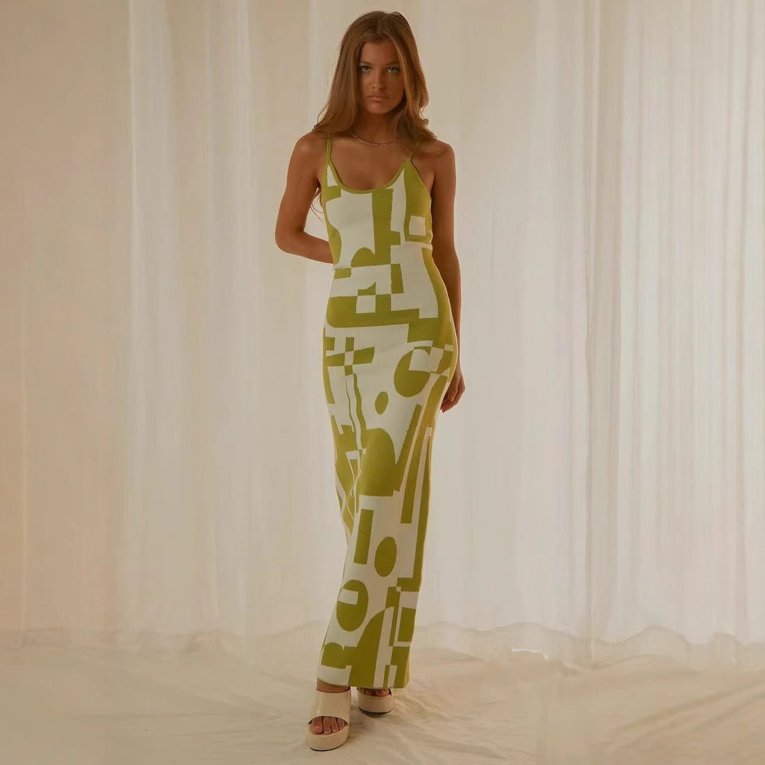 Women's Long Sleeve Maxi Dress with Floral Print - Nocini