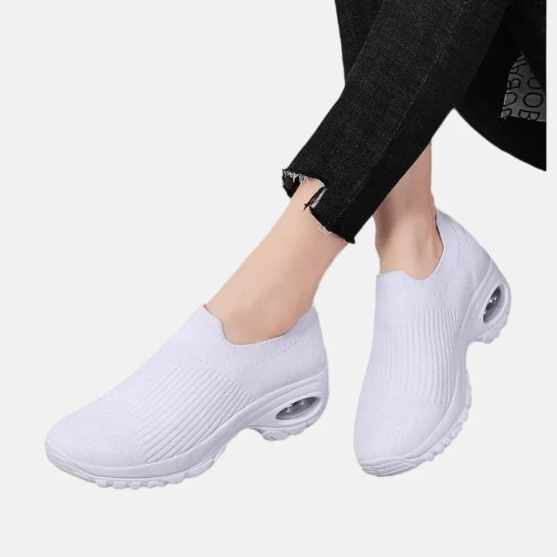 Women's Lightweight Comfort Sneakers