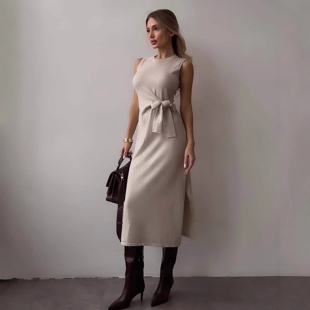 Women's Fit and Flare Sleeveless Midi Dress - Nocini