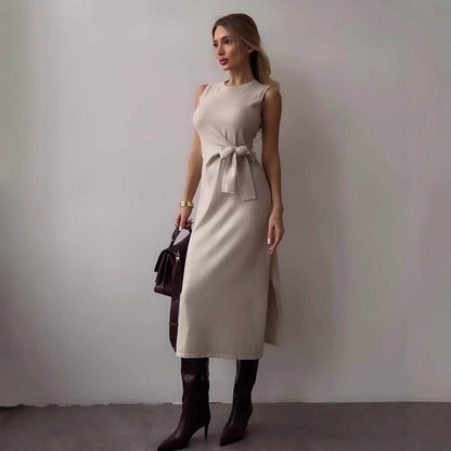 Women's Fit and Flare Sleeveless Midi Dress - Nocini