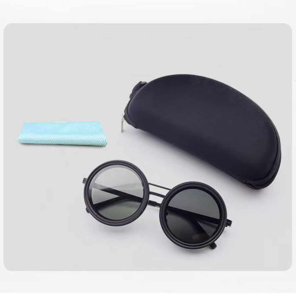 Polarized Shades with Variable Tint