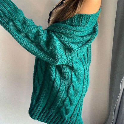 Cozy Women's Wool Cable Knit Sweater
