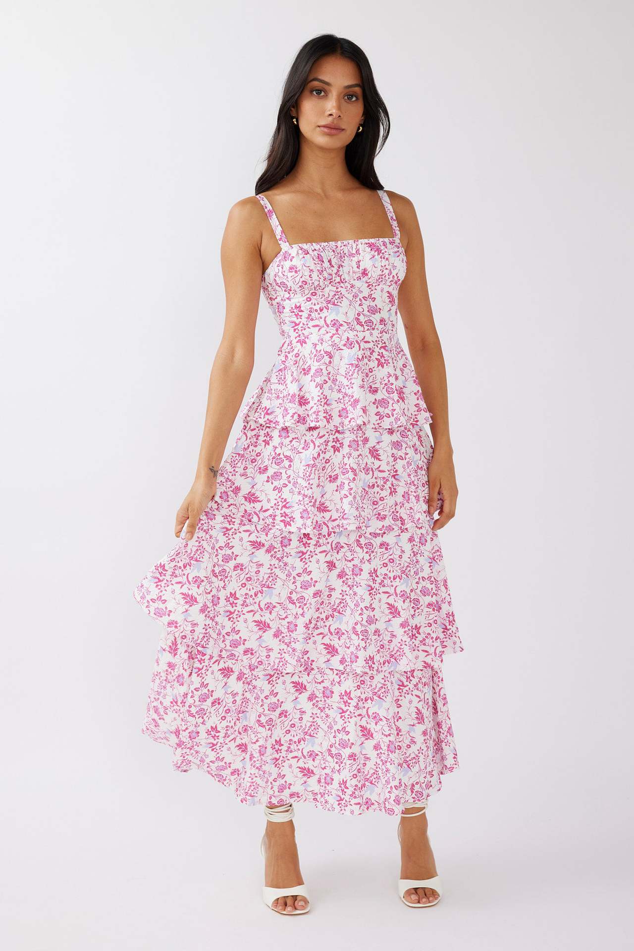 Feminine Floral Midi Dress with Ruffle Skirt