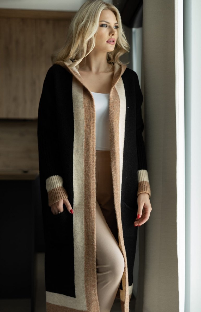 Oversized Women's Knit Coat with Pockets - Nocini